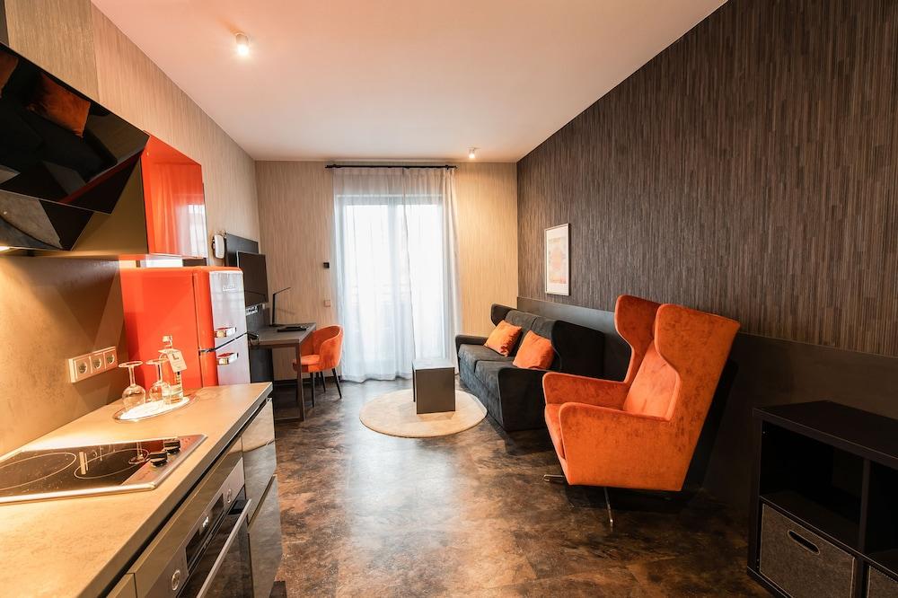 Premium By Gs Hotel Munchen Bagian luar foto