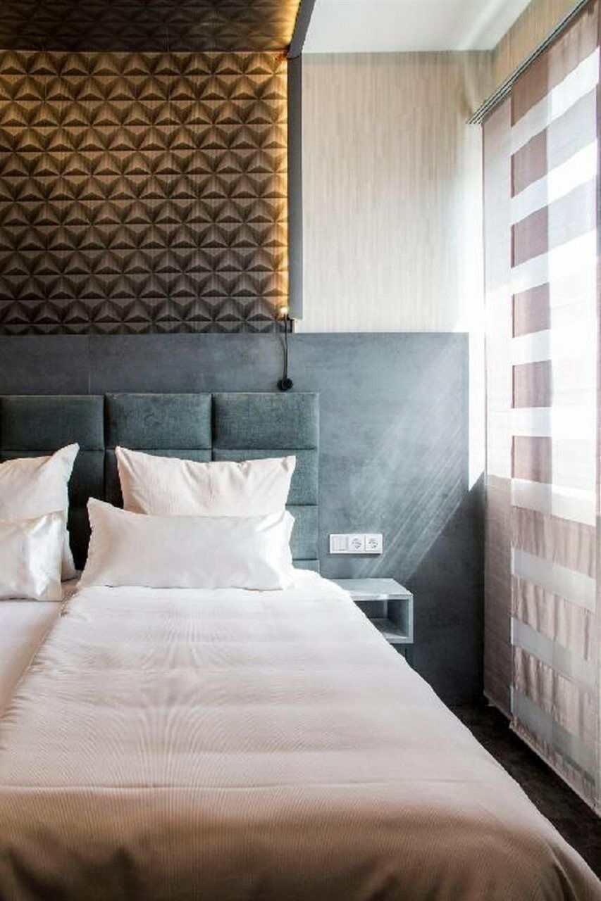 Premium By Gs Hotel Munchen Bagian luar foto