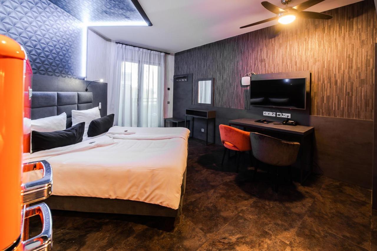 Premium By Gs Hotel Munchen Bagian luar foto