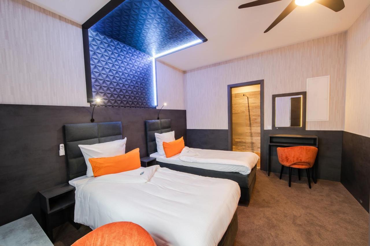 Premium By Gs Hotel Munchen Bagian luar foto